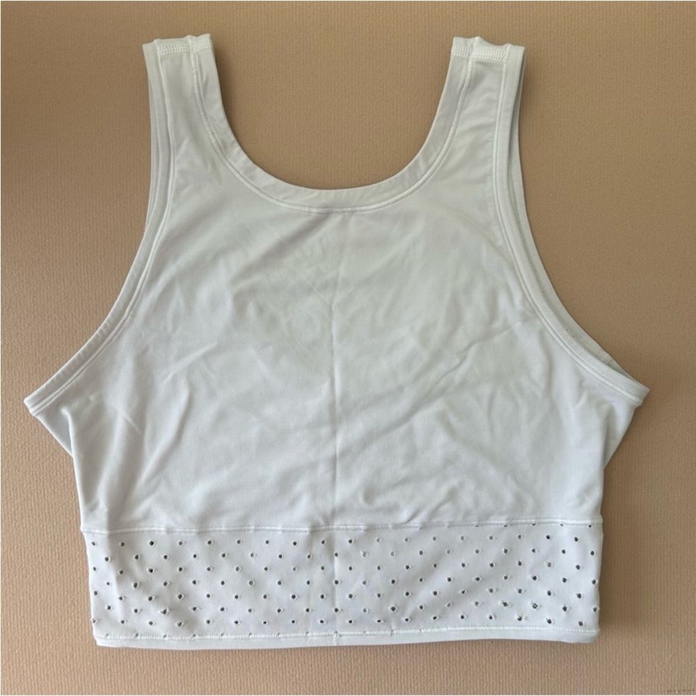 Lululemon | White Sports Bra Crop Top, Size: 6